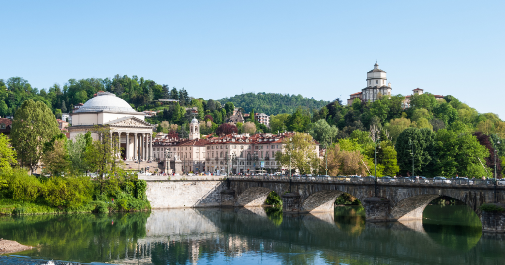 city of turin the river po